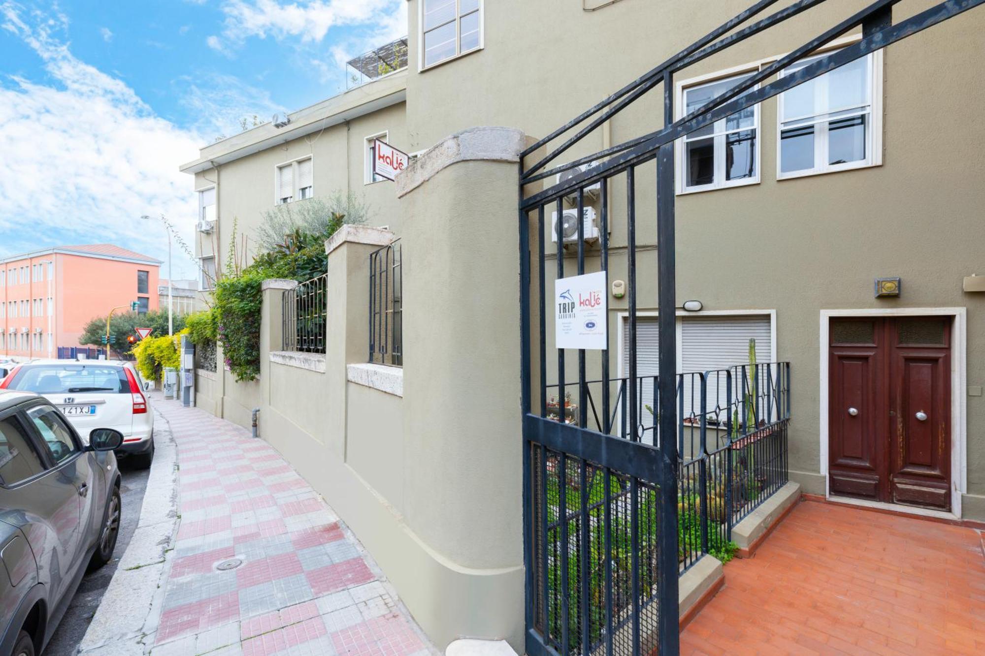 Kalie Rooms Guest House Cagliari Luaran gambar