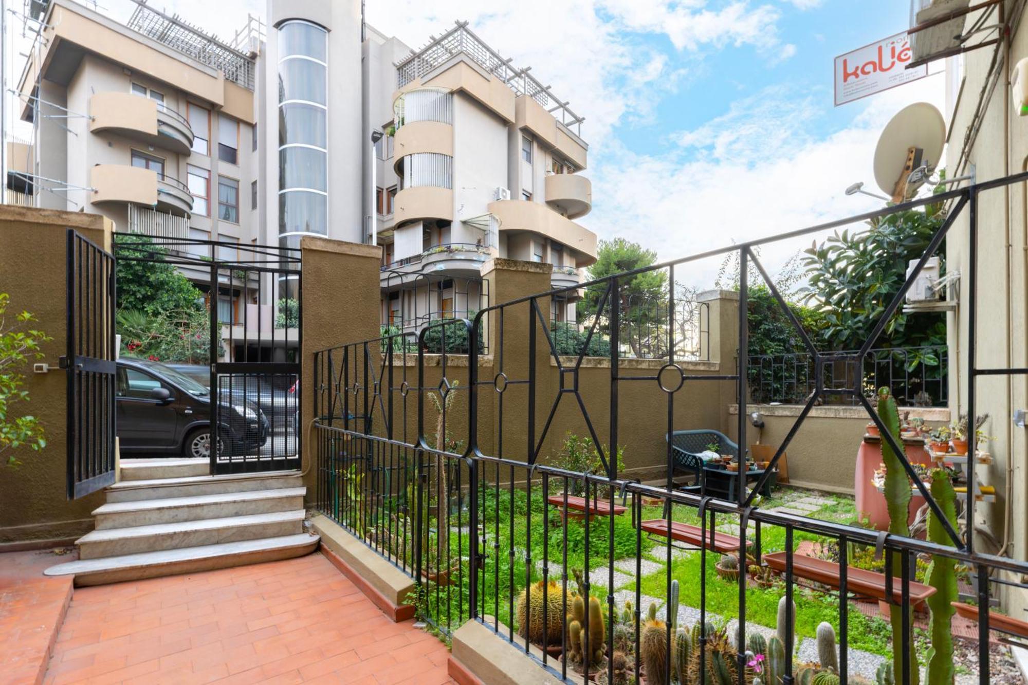 Kalie Rooms Guest House Cagliari Luaran gambar